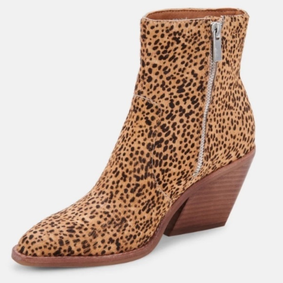 NEW! Dolce Vita Volli Leopard Calf Hair Booties - Size 7 - Picture 3 of 16